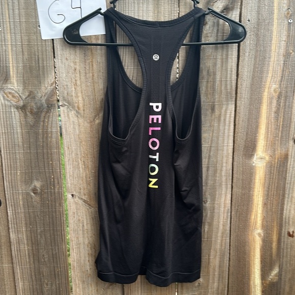 Lululemon Swiftly Tech Black Tank Top size 6 - Picture 5 of 5